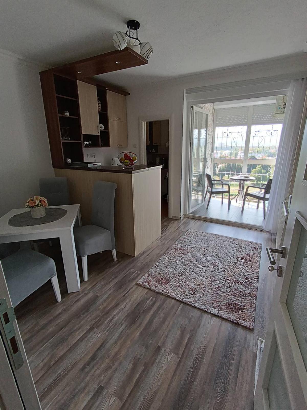 Ferienwohnung Vemiur Čačak Exterior foto